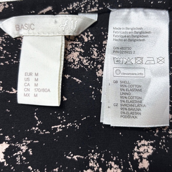 H&M Basics Black Marbled Print Skirt Size M - Picture 6 of 6